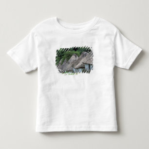 Fidschi, Viti, Traditionelle Hüttenhäuser. Kleinkind T-shirt
