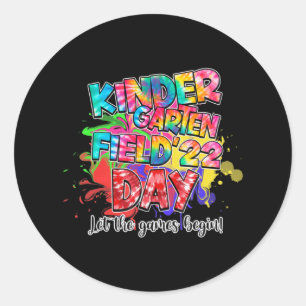 Field Day 2022 Kindergarten Lass The Games Begin K Runder Aufkleber