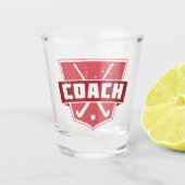 Field Hockey Coach Schild, rot, Shotglas Schnapsglas (Vorderseite)