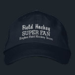 Field Hockey Super Fan Custom Sports Team Bestickte Baseballkappe<br><div class="desc">Unterstützen Sie Ihre Lieblings-Hockey-Mannschaft oder Spieler mit diesem SUPER FAN Cap. Fügen Sie Ihren High School-, Jugend-, Club- oder Uni-Teamnamen hinzu, um einen einmaligen Hut zu erstellen. (Sie können dies auch auf andere Sportarten umstellen.) Ändern Sie einfach den Text und die Farbe, um den Farben Ihres Teams zu entsprechen. Egal,...</div>