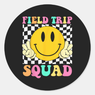 Field Trip Squad Groovy Field Day Hippie Smile Fac Runder Aufkleber