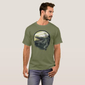 Fierce Alligator Swamp Illustration Art T-Shirt (Vorne ganz)