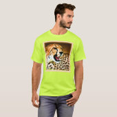 "Fierce and Fiery Cheetah Design". Jetzt kaufen T-Shirt (Vorne ganz)