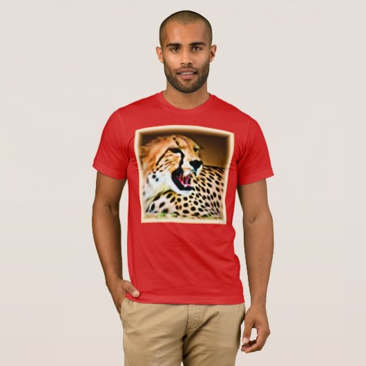 "Fierce and Fiery Cheetah Design". Jetzt kaufen T-Shirt (Vorne ganz)