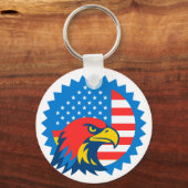 Fierce Bald Eagle über die US-Flagge Schlüsselanhänger (Vorderseite)