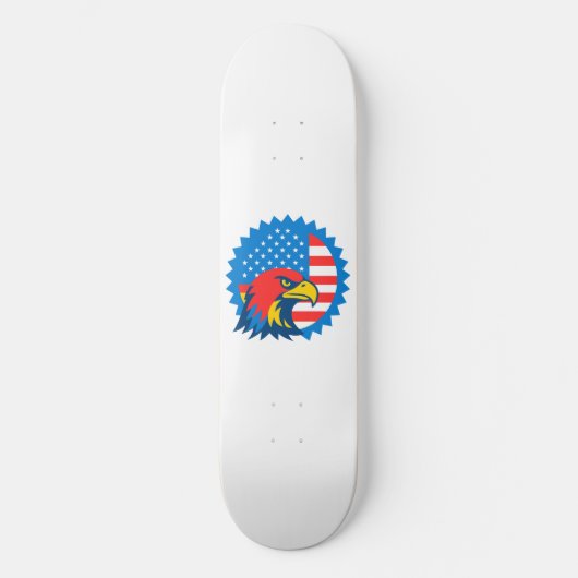 Fierce Bald Eagle über die US-Flagge Skateboard (Vorderseite)