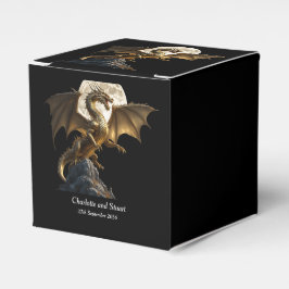 Fierce Dragon Rearing Geschenkschachtel