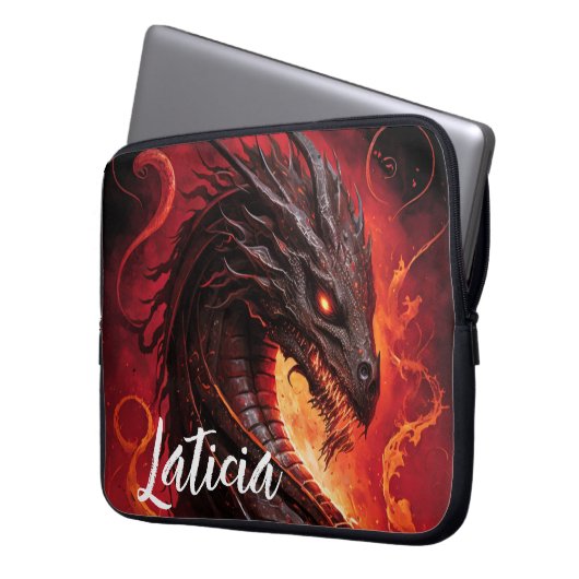 Fierce Dragon und Feuer Laptopschutzhülle (Vorderseite Links)