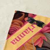 Fierce Elegance: Die Kunst der Stärke Strandtuch (Beispiel)