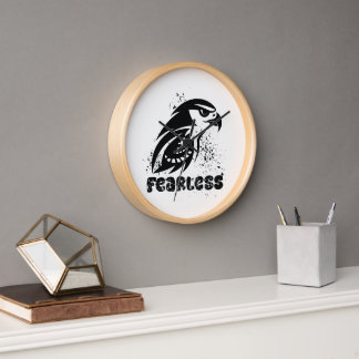 Fierce Hawk Head Logo Uhr