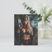 Fierce Viking Warrior Woman Postkarte (Stehend Vorderseite)
