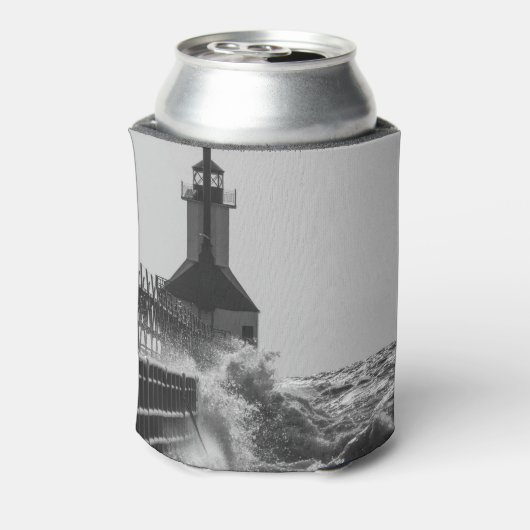 Fierce Waves bei St Joseph Grayscale Dosenkühler (Kanne Rückseite)