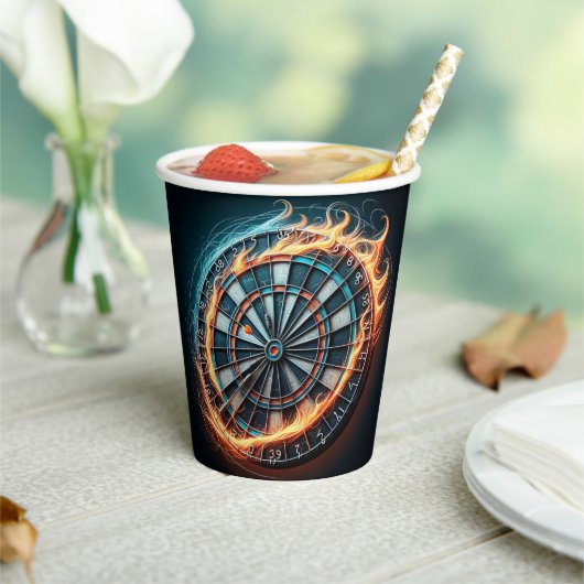 Fiery Dartboard mit Bullseye Explosion Pappbecher (In Situ)