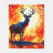 Fiery Deer Stance-Crimson Stag Scene Fleecedecke (Vorderseite)