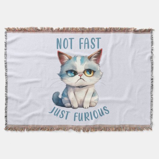 Fiery Feline Spirit - Sassy Angry Cat Design Decke (Vorderseite)