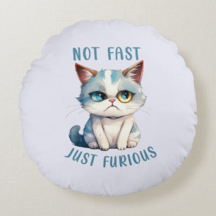 Fiery Feline Spirit - Sassy Angry Cat Design Rundes Kissen