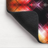 Fiery Prism Abstrakt mit Radiant Red & Gold Glow Mousepad (Ecke)