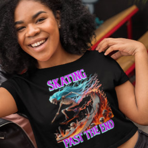 Fiery Skaten Skeleton Eine todverachtende Reise T-Shirt