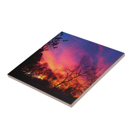 Fiery Sunset durch die Bäume Fliese (Seite)