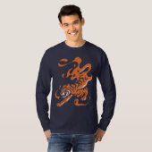 Fiery Tiger: Asiatisches kühnes Design T-Shirt (Vorne ganz)
