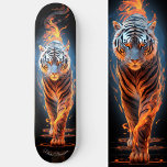 Fiery Tiger White & Blue Glows Cool Style Skateboard<br><div class="desc">Mit unserem Fiery Tiger White & Blue Glasing Style Skateboard,  auf dem sich erbitterte Eleganz und elektrisierendes Design treffen,  tauchen Sie ein in das Rampenlicht. Personalisieren Sie das Deck mit Ihrem eigenen Text und ließ Sie Ihre Fahrt hell leuchten. Das sind weitere 100% Schnürhammer Designs.</div>