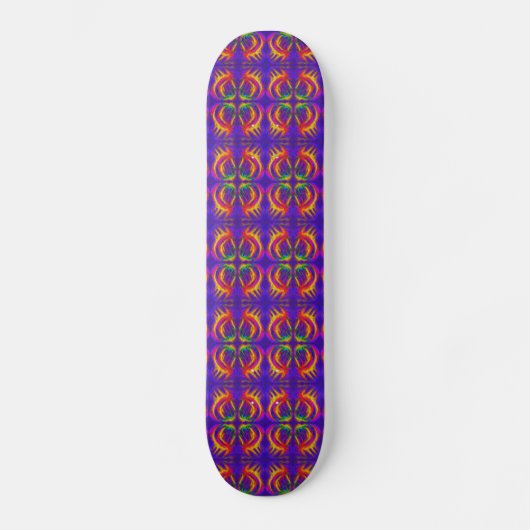 Fiery Tribal Pattern Skateboard (Vorderseite)