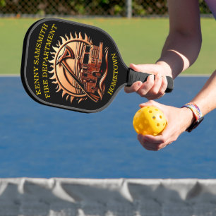 Fiery Valor verkörpert die heroische Gestaltung vo Pickleball Schläger