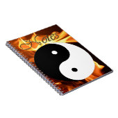 Fiery Yin und Yang Asian Symbol der Balance Notizblock (Rechte Seite)