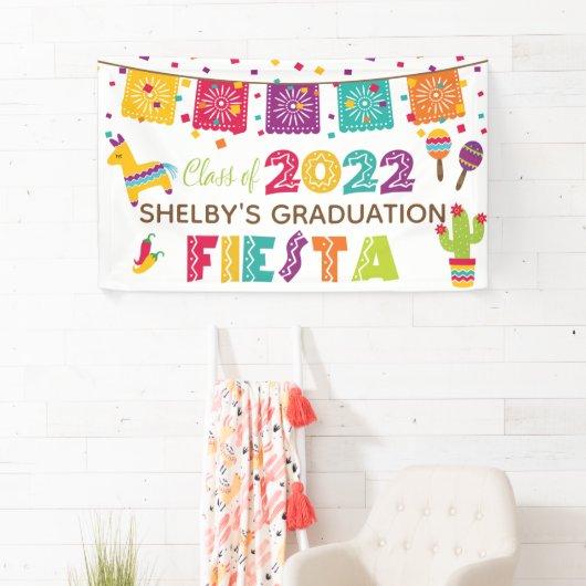 Fiesta Abschluss Banner - White - Class of 2022 (Insitu)