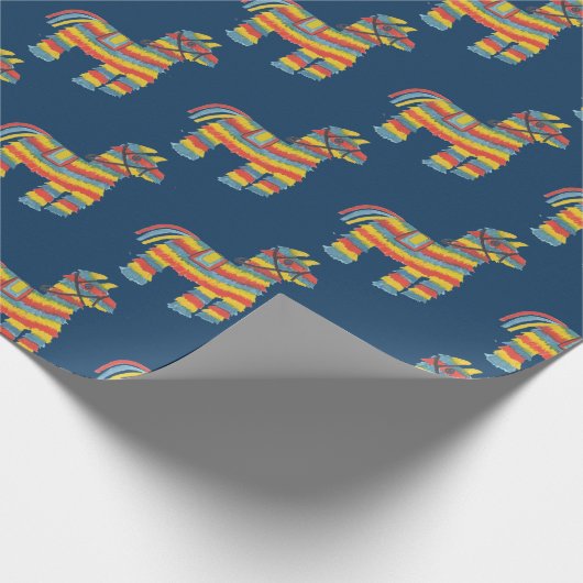 ¡Fiesta! Farbige Piñatas auf blauem Geschenkpapier (Ecke)