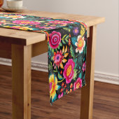 Fiesta Floral Extravaganza Kurzer Tischläufer (Beispiel)
