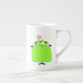 Fifi ~ Bone China 10oz Tasse (Rechts)