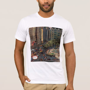 Fifth Avenue von John Falter T-Shirt