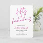 Fifty and Fabulous 50th Birthday Hot Pink Script Einladung (Stehend Vorderseite)