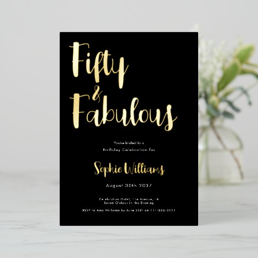 Fifty and Fabulous Script 50th Birthday Party Folieneinladung (Stehend vorne)