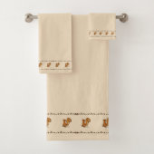figdewdrop Squirrel Acorn & Leaves Bath Towel Set (Insitu)