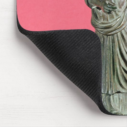 Figürchen der Göttin Sequana Mousepad (Ecke)