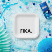 Fika Bold Black and White Sans Serif Pappteller (Party)