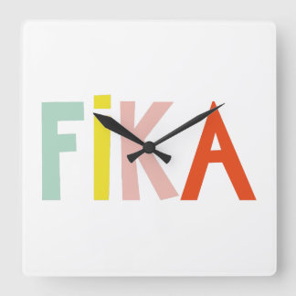 Fika Colors Quadratische Wanduhr