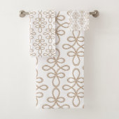 Filigree Pattern Stilvolles Elegant Badhandtuch Set (Insitu)