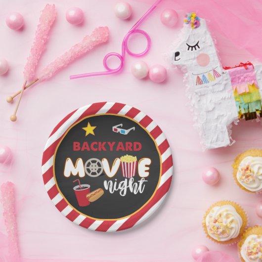 Filmabend im Hinterhof Pappteller (Party)