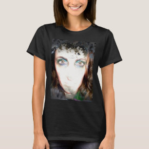 Filtriertes Portrait Horror Sticker T-Shirt