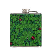 Finden Sie den glücklichen Klee Flachmann (Rückseite)