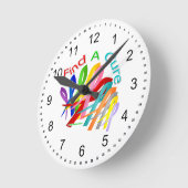 Finden Sie eine Heilung bunter Krebserkrankungen Runde Wanduhr (Winkel)