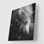 Fine Art Pony Head und Mane Quadratische Wanduhr (Winkel)