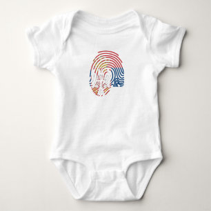 Fingerabdruck in Serbien Baby Strampler