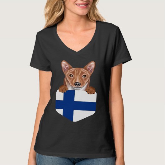 Finland Flag Basenji Dog In Pocket T-Shirt (Vorderseite)