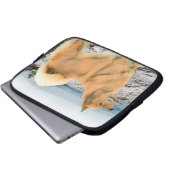 Finnischer Spitz beim Seashore-Gemälde - Hundekuns Laptopschutzhülle (Vorne Knopf)