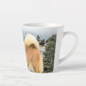 Finnischer Spitz beim Seashore-Gemälde - Hundekuns Milchtasse (Rechts)