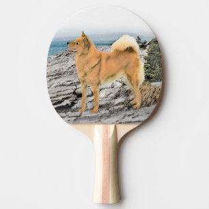 Finnischer Spitz beim Seashore-Gemälde - Hundekuns Tischtennis Schläger